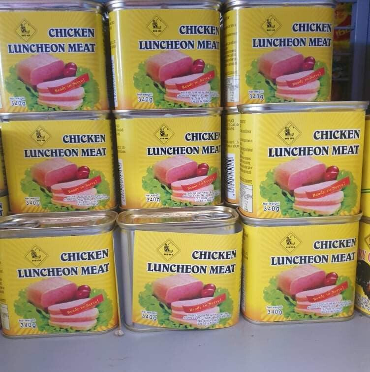 Chicken luncheon Meat